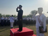 PERINGATI HARI KEMERDEKAAN RI KE – 80 MTsN 9 JOMBANG GELAR UPACARA  DENGAN KHIDMAT